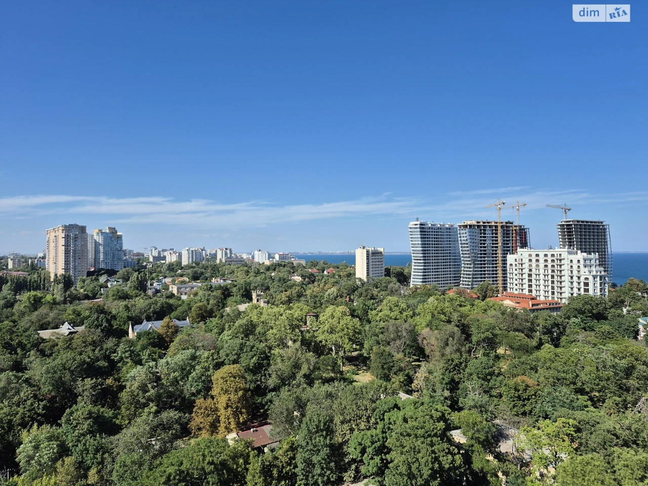 Продажа квартир Приморский.