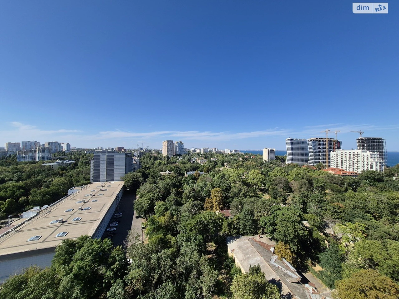 Продажа квартир Приморский.