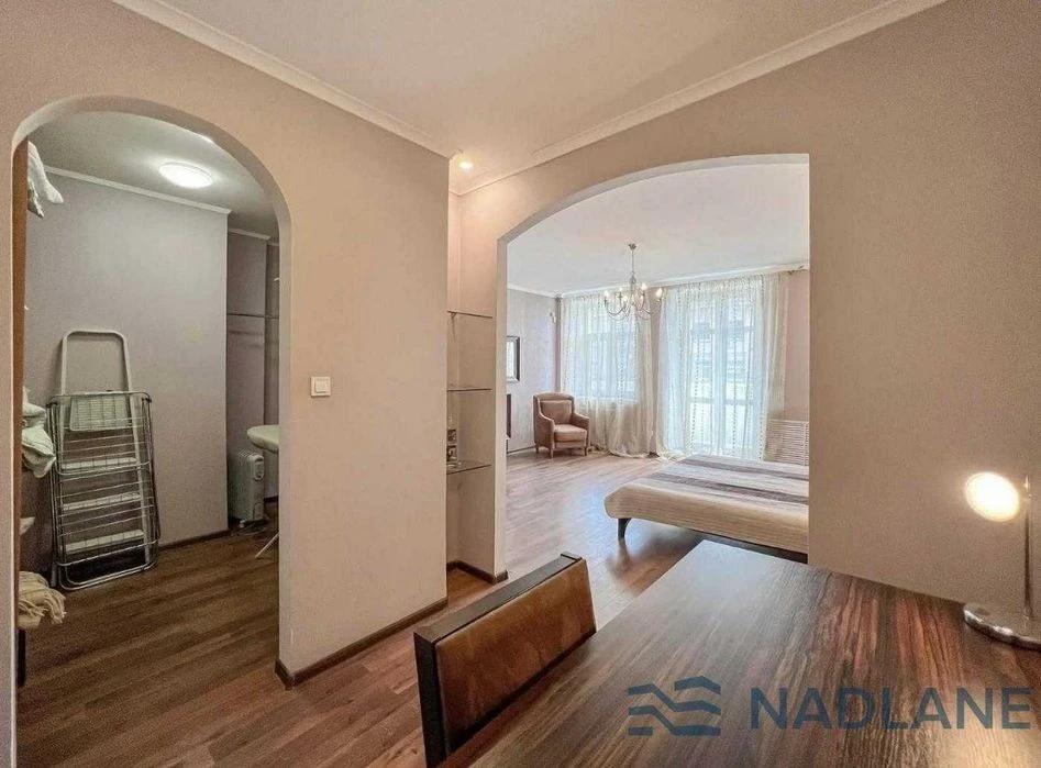 БЕЗ % Продаж квартири, 108 м2, Урядовий Квартал, Маріїнський