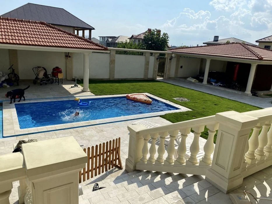 Sale of a chic HOUSE Sauvignon, 380 m², 7 hundred
