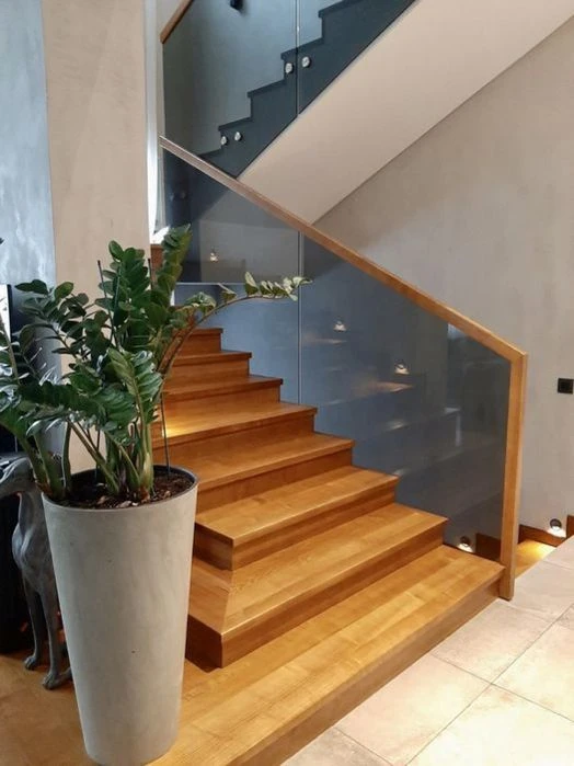Sale of a chic HOUSE Sauvignon, 380 m², 7 hundred