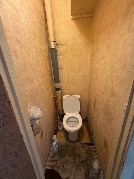 2-room apartment for sale in Darnytsia (Pratsi/Kotlyarevskogo)