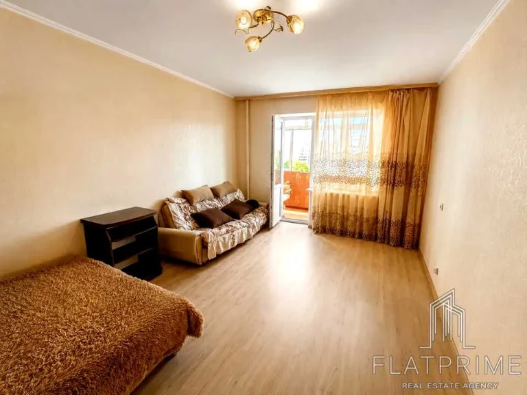 Apartment. Kyiv, Academician Efremova St. (Komandarma Uborevych
