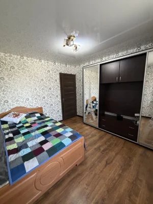 2 комнатная,Шевченковский,Красновая 1а