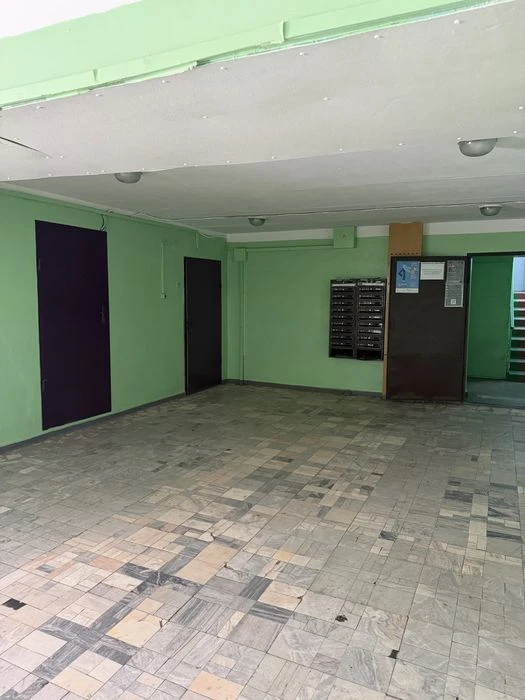 2 комнатная,Шевченковский,Красновая 1а