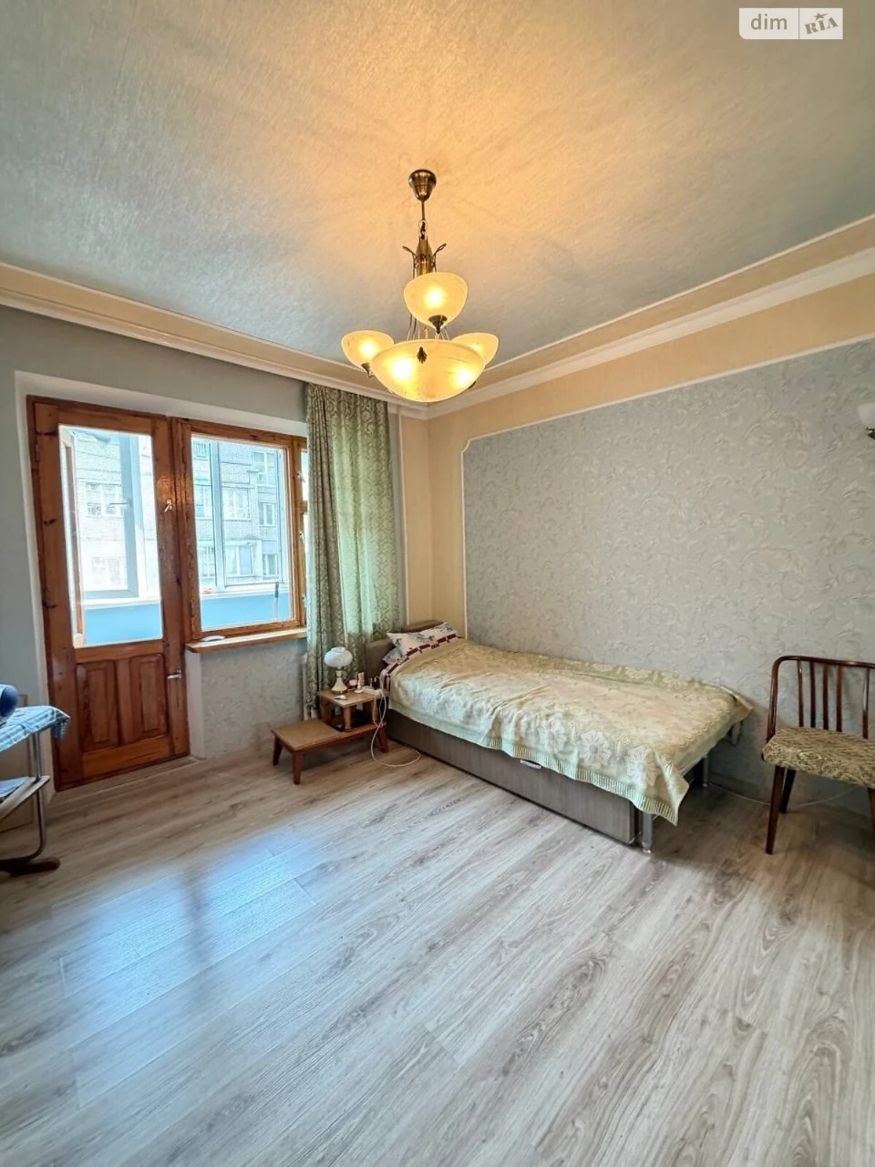 Продаж Квартира Виставка