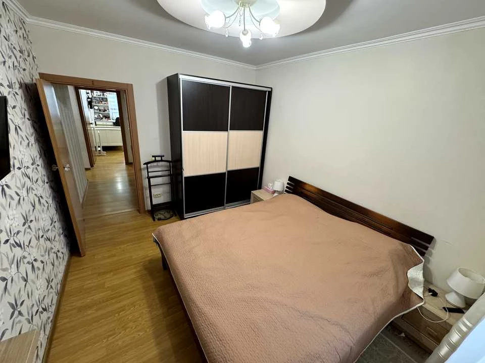 Apartment. Kyiv, Urlivska St.