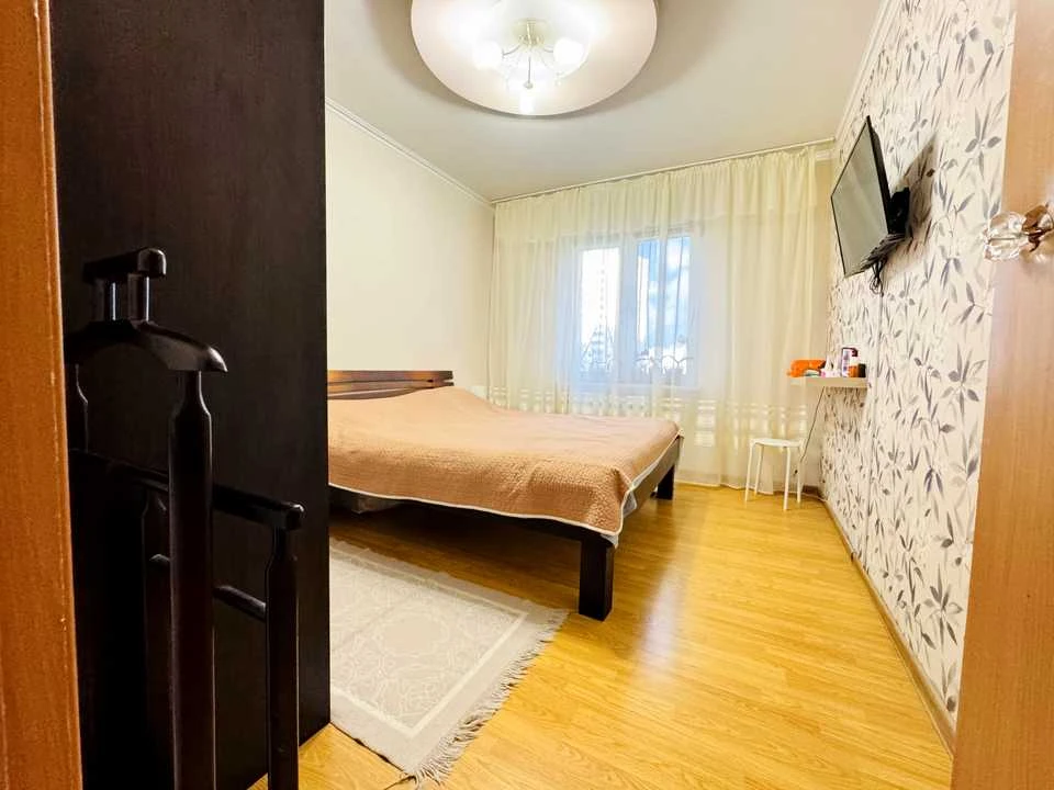 Apartment. Kyiv, Urlivska St.