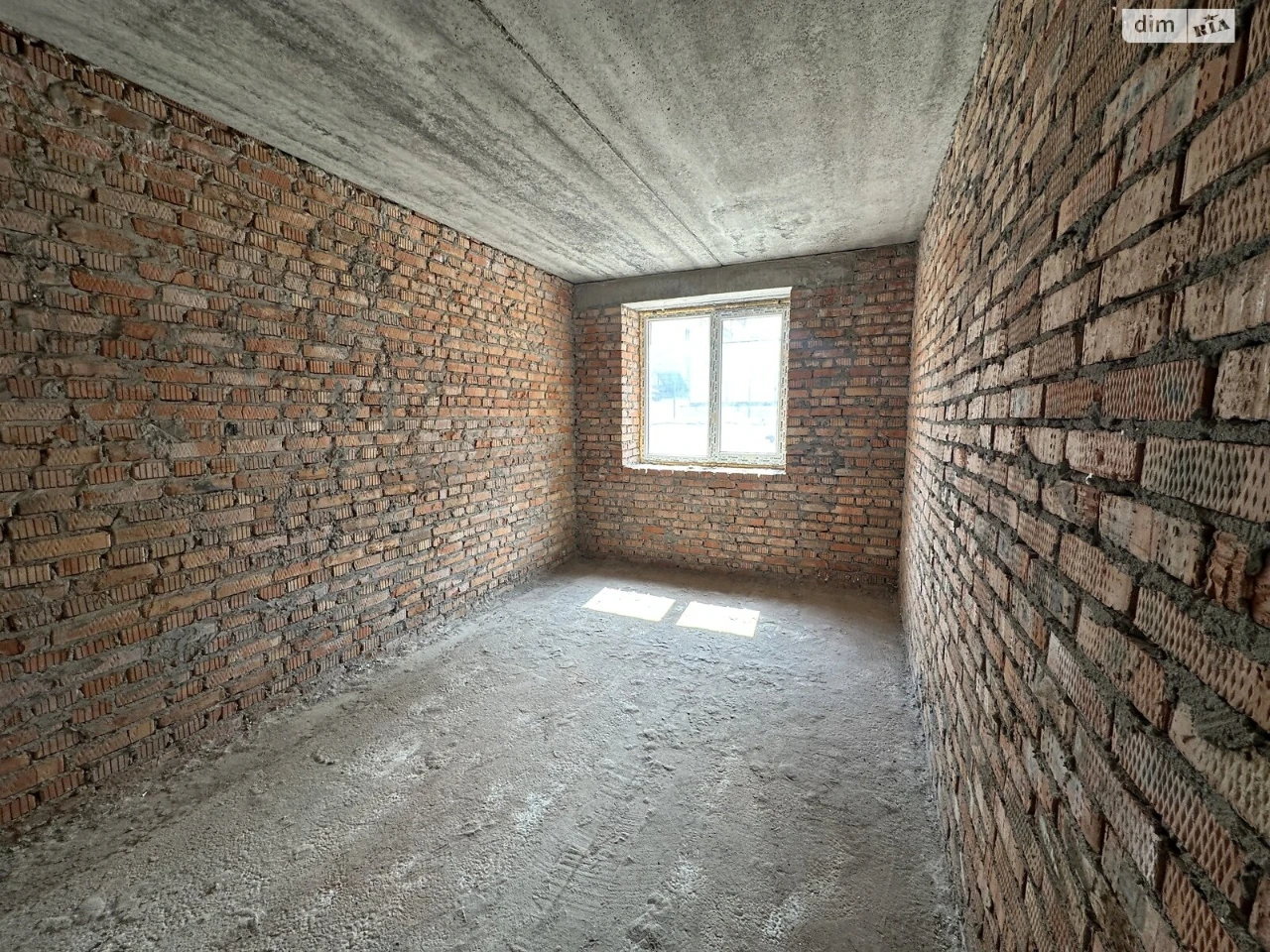 Продаж Квартира Виставка