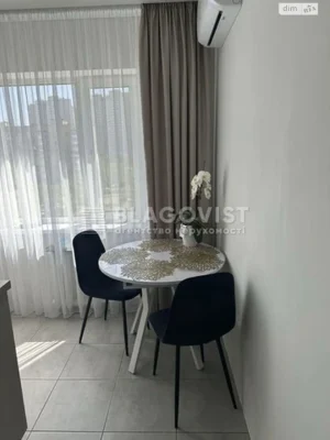 For sale Apartment Poznyaki