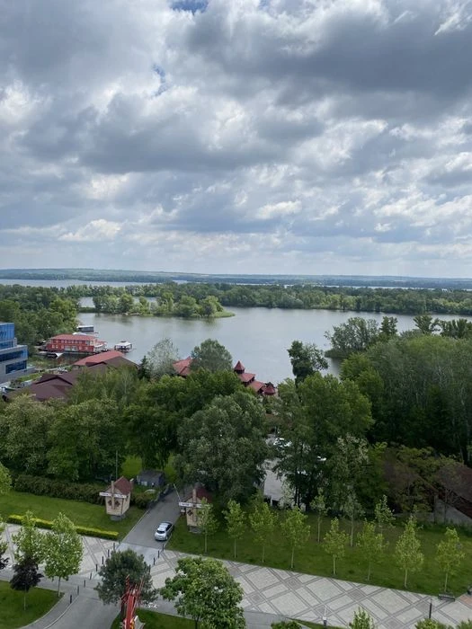 Продам видовую квартиру в ЖК Favorit/ Победа