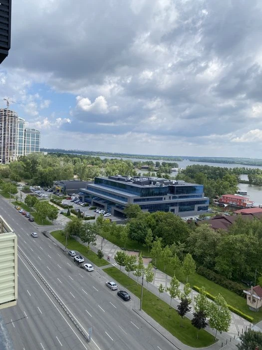 Продам видовую квартиру в ЖК Favorit/ Победа