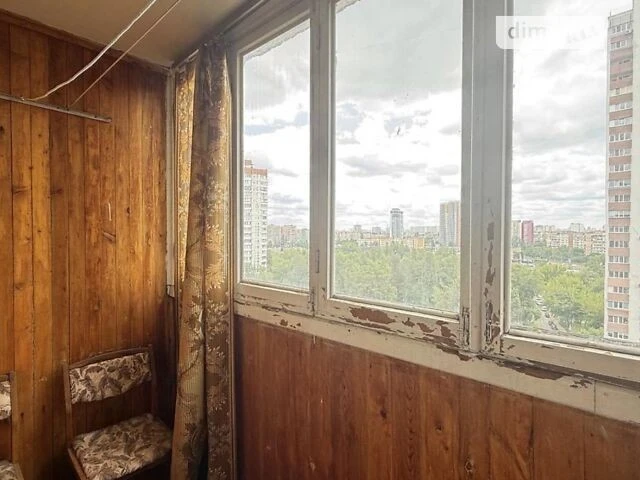 Sale of 2-room apartment 55.56 sq. m on Chervonoi Kalyna Avenue 1 •