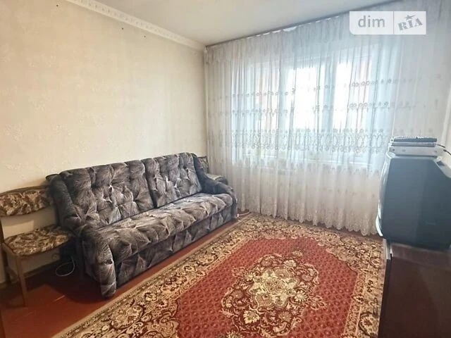 Sale of 2-room apartment 55.56 sq. m on Chervonoi Kalyna Avenue 1 •