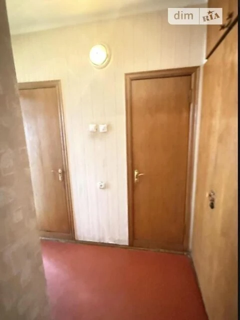 Sale of 2-room apartment 55.56 sq. m on Chervonoi Kalyna Avenue 1 •