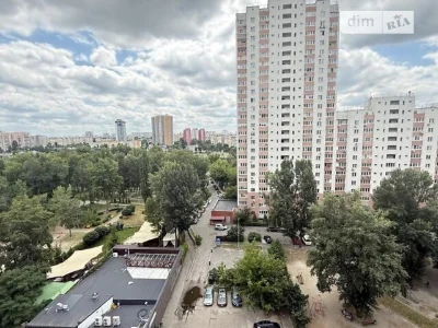 Sale of 2-room apartment 55.56 sq. m on Chervonoi Kalyna Avenue 1 •