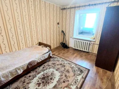 Квартира. Полтава, Героїв України вул. (Героїв Сталінграду)