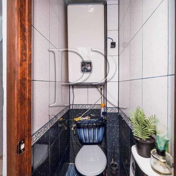 Sale of a 2-room apartment of 45 m², 21 Darnytskyi Blvd
