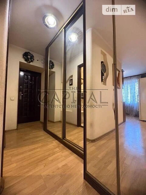 Продаж 2к квартири 70 кв. м на вул. Ковпака 4 • ID 34668584