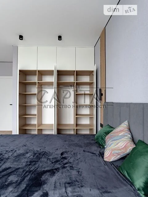 Sale of 1-room apartment 48 sq. m. on Ivan Vyhovskogo St. 10-S •