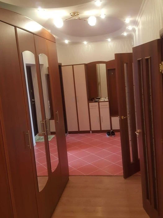 For sale 2-room apartment Anna Akhmatova St., 32/18 Darnytskyi district