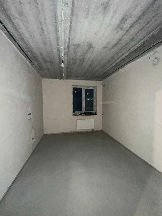 Selling a 2-room apartment in the Mira 3 residential complex.