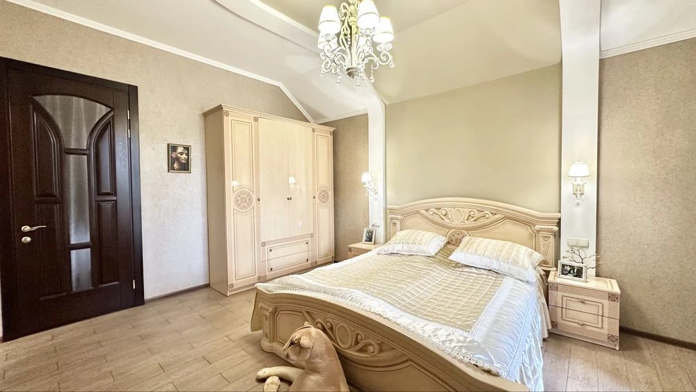 2-storey house for sale, city center, BSh district