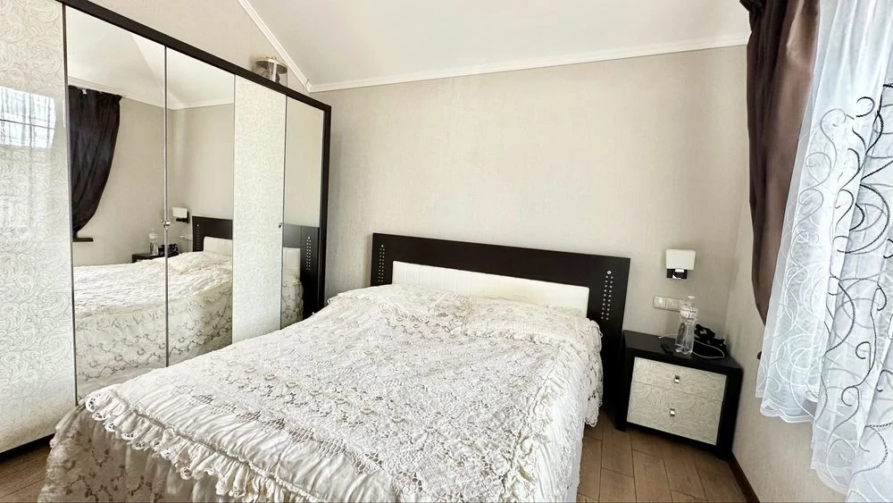 2-storey house for sale, city center, BSh district
