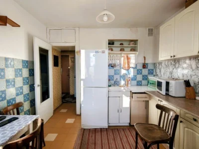 2-room apartment for sale, Holoseevskaya Street, 8, Metro Dem