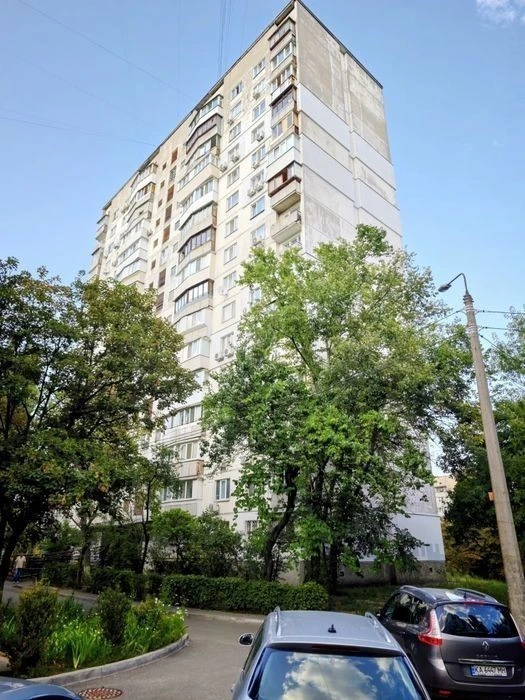 2-room apartment for sale, Holoseevskaya Street, 8, Metro Dem