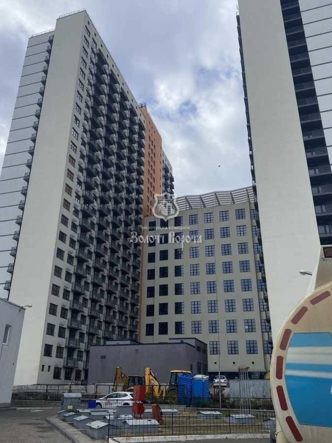 Продажа 1-комнатной квартиры 35 м², Крайня, 1