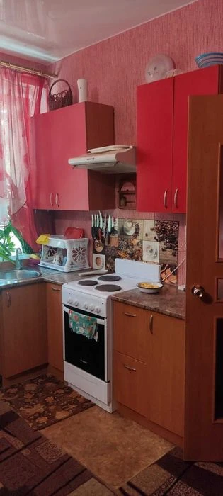 FOR SALE 1-room apartment on Voiskbud Street