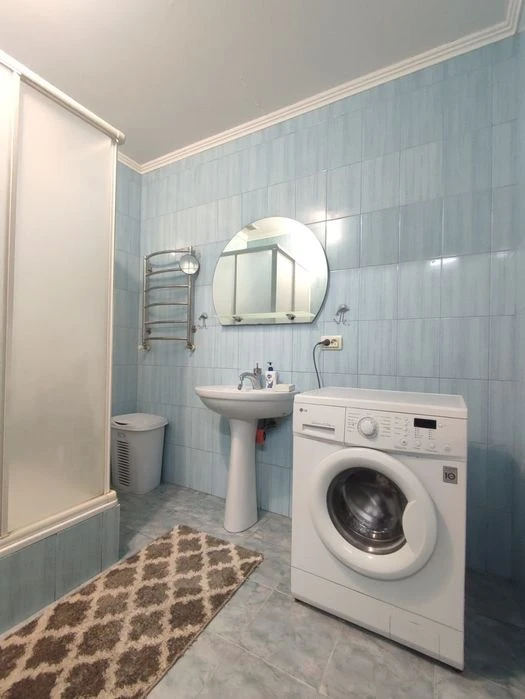Продам квартиру з індивідуальним опаленням