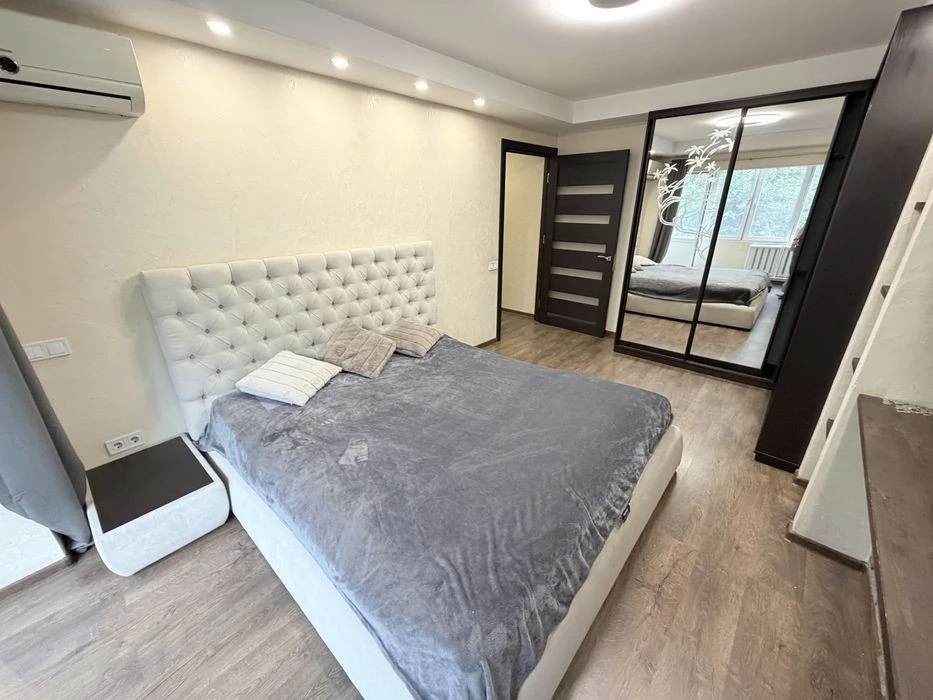 WITHOUT%! 2k apartment for sale in a prestigious area on Sholude Street
