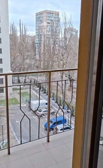 1ком квартира с ремонтом в новом сданном доме на Таирова.