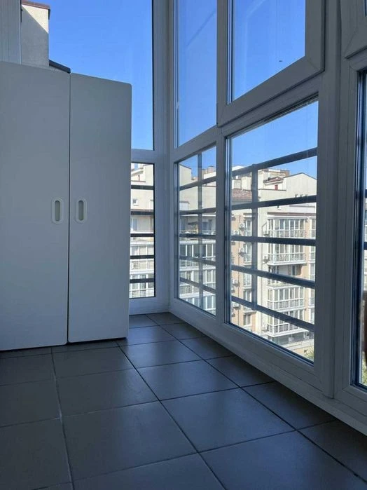 Profitable! 1-room apartment for sale in the residential complex Crystal Springs