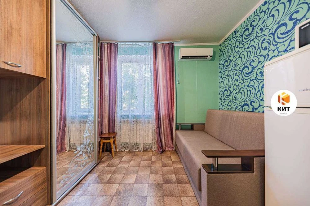 1 room. 11 sq. m. Zhukovsky, Pyatikhatki, Akademika Proskury st. 3B, R