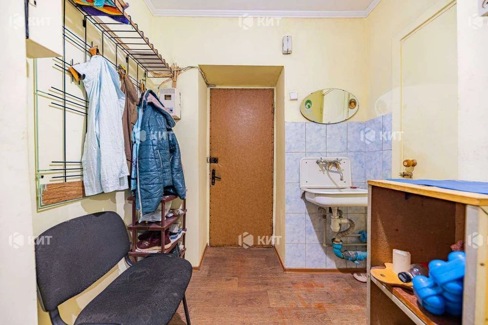 1 room. 11 sq. m. Zhukovsky, Pyatikhatki, Akademika Proskury st. 3B, R