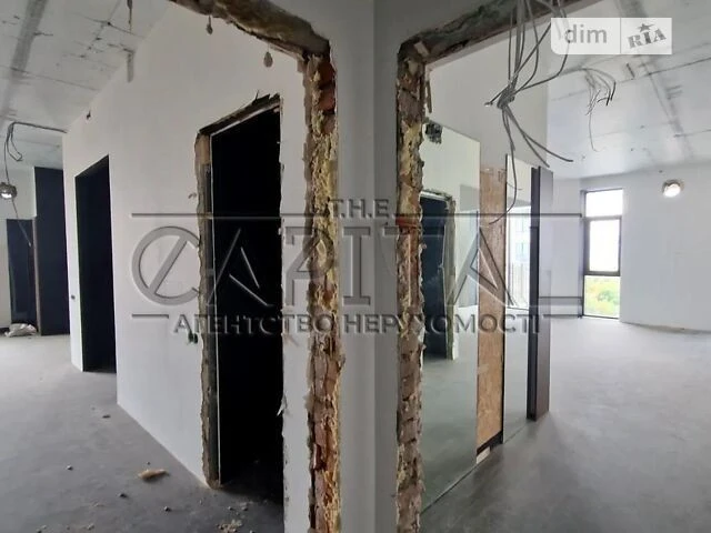 Sale of 4-room apartment 167 sq. m. on Bulvarno-Kudryavska Street 21