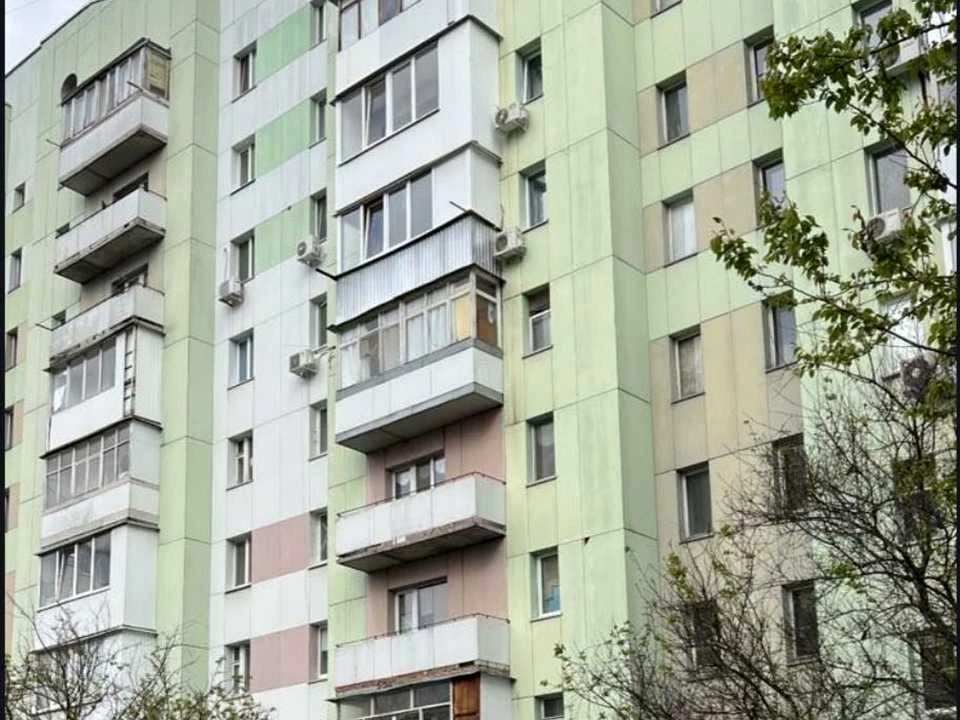 Apartment. Kharkiv, Akhsarova St.