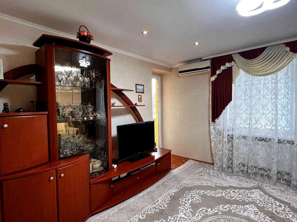 Квартира. Черкаси, Благовісна вул.