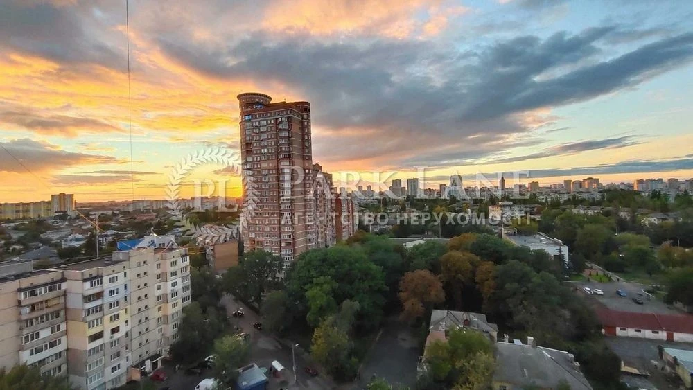 Sale of 1-room apartment Yanovsky Zalomov Solomyanska Amosova
