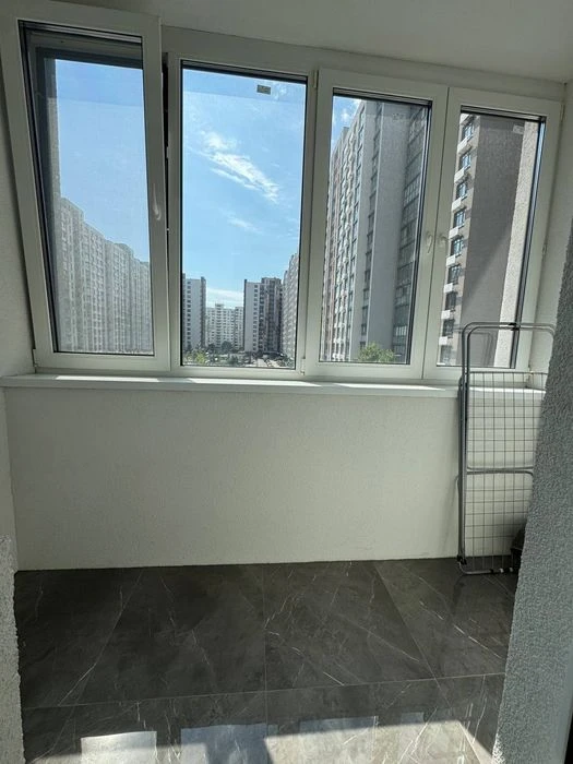 Вул. Тираспольська 52А, ЖК Місто Квітів. 1-к. 40.5 м2 з ремо
