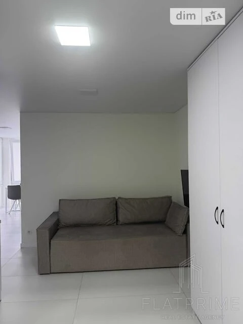 Sale of 1-room apartment 38 sq. m. on Olega Mudrak Str. 1B • ID 34