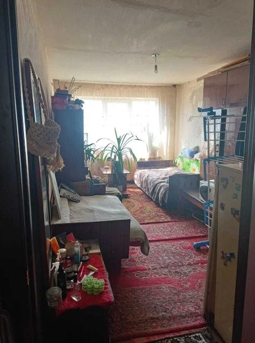 Продажа: Двухкомнатная квартира ул.