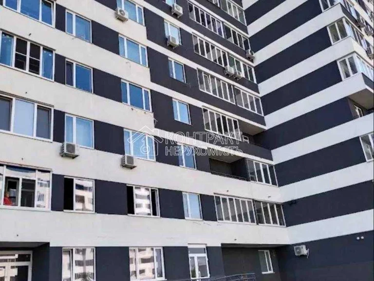 Apartment. Kharkiv, Heroiv Kharkova Ave. (Moskovskiy)