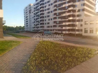 Apartment. Kharkiv, Heroiv Kharkova Ave. (Moskovskiy)