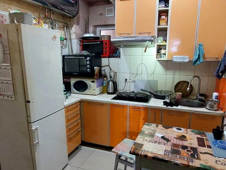 Apartment. Kharkiv, Verkhivskyi lane.