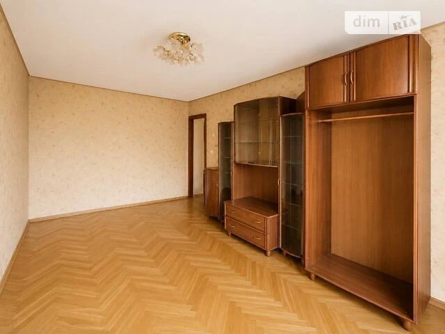 Sale of 3-room apartment 57.61 sq. m. on Akademika Strazheska 1 street