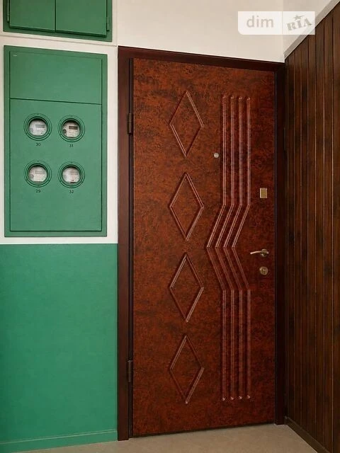 Sale of 3-room apartment 57.61 sq. m. on Akademika Strazheska 1 street